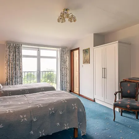 Large 5 Bedroom To Sleep 10 People With Wonderful Sea Views * 켄마어