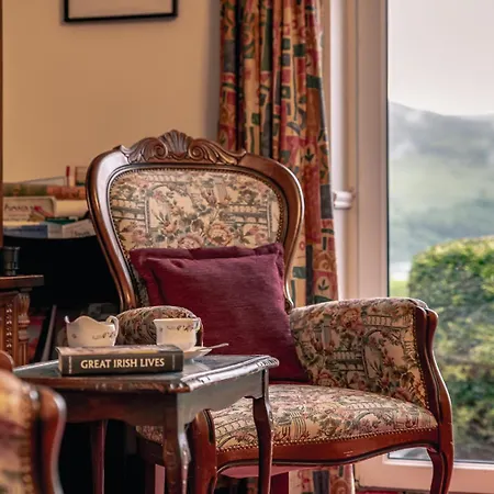 펜션 Large 5 Bedroom To Sleep 10 People With Wonderful Sea Views *