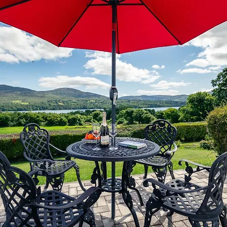 Large 5 Bedroom To Sleep 10 People With Wonderful Sea Views Ferienhaus Kenmare
